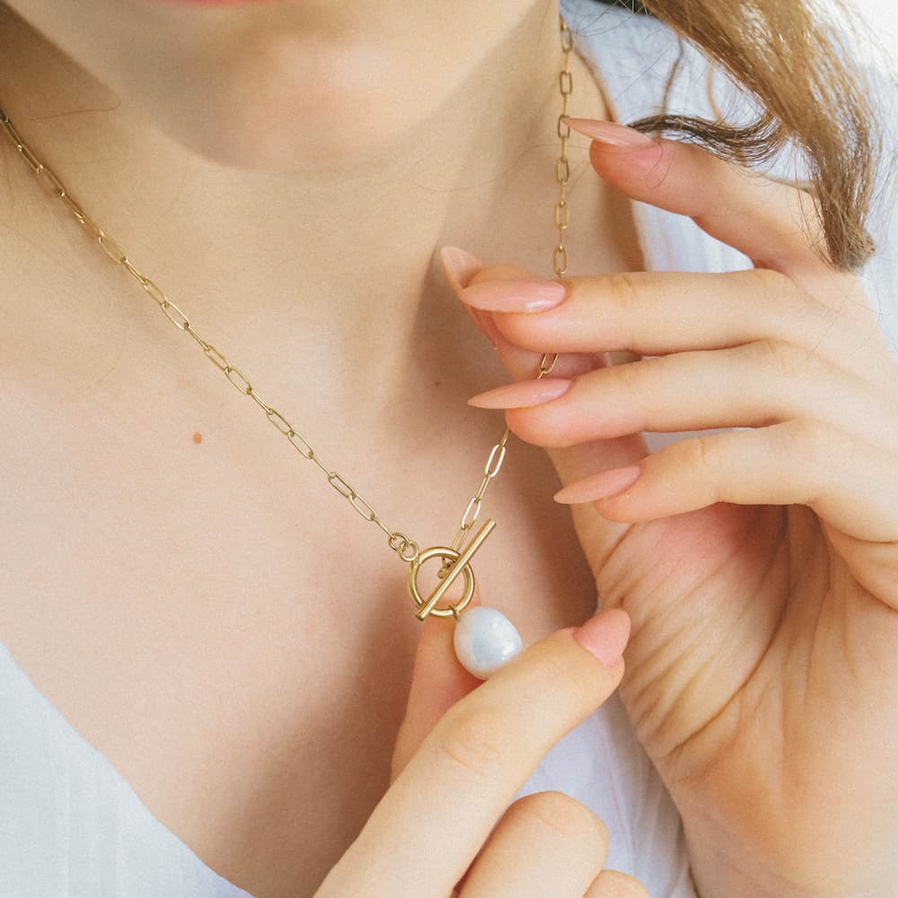 T-Bar Pearl Necklace n6