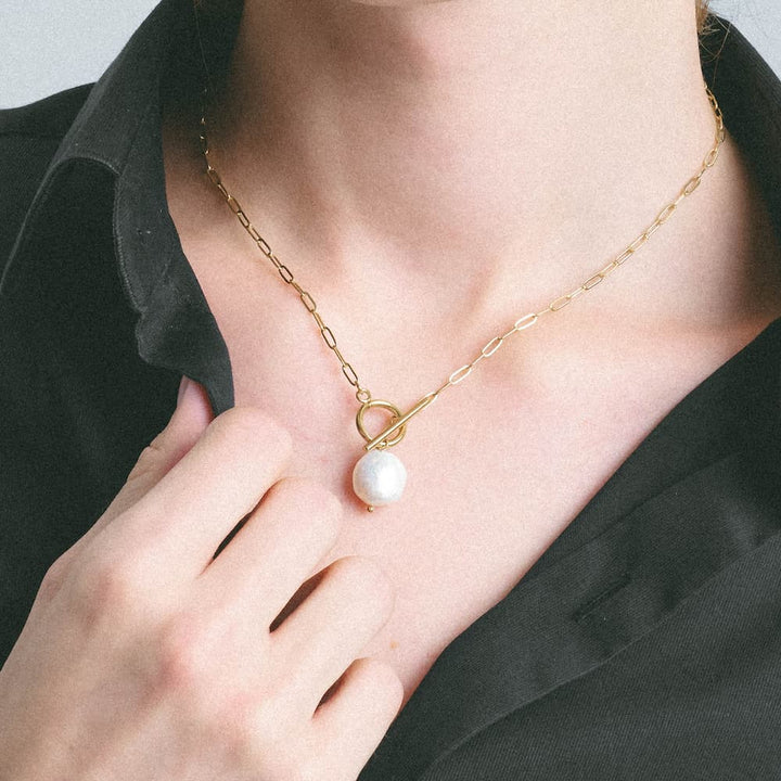 T-Bar Pearl Necklace n6