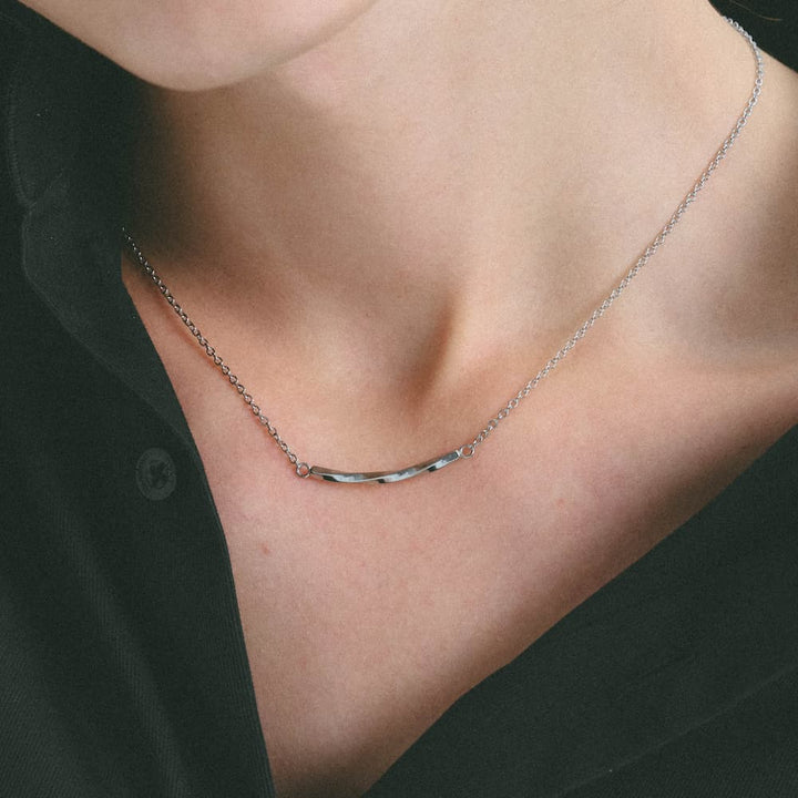 Arc Bar Necklace n9